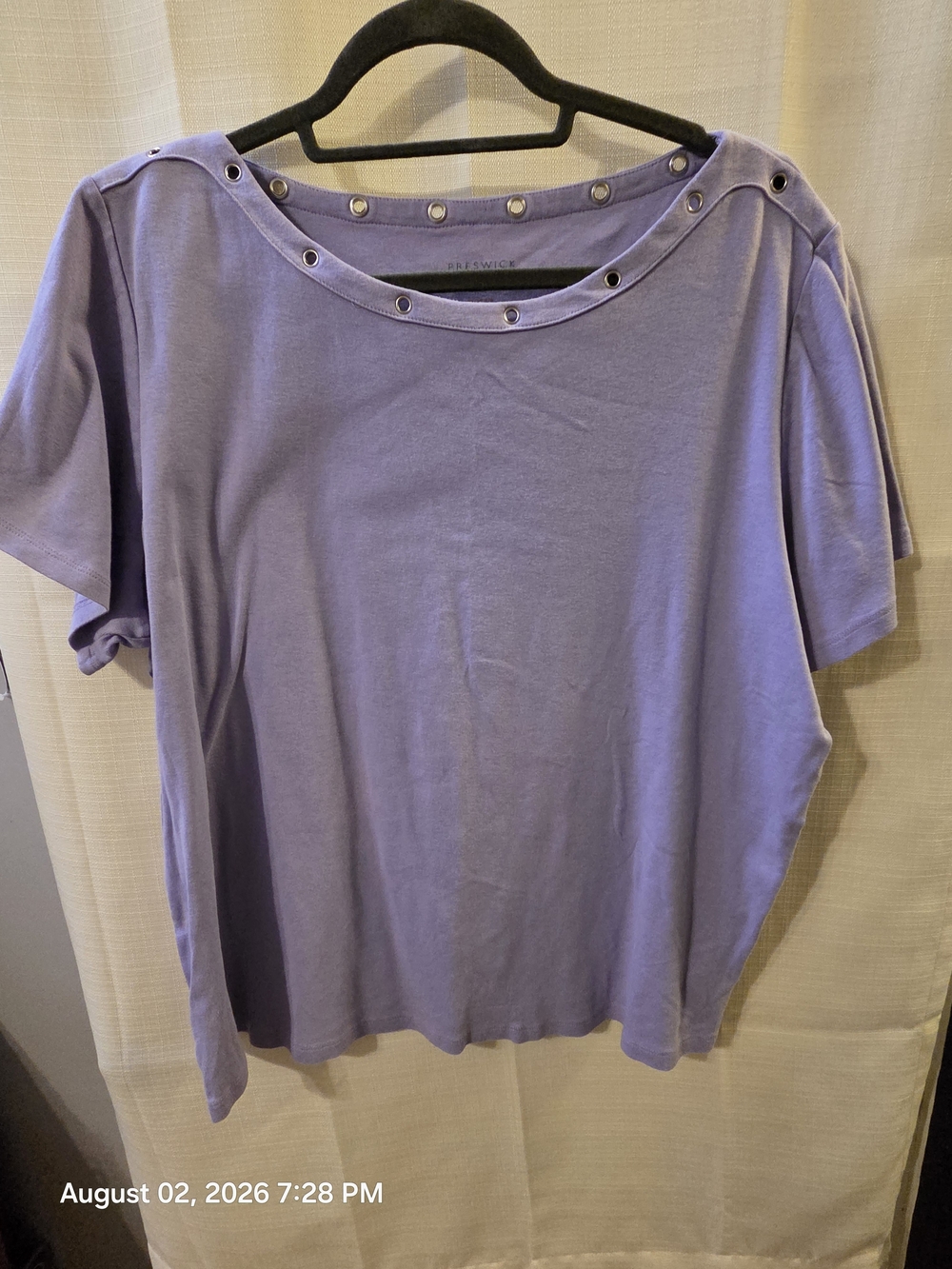 Preswick & Moore Lavender Short Sleeve Top with Grommet Trim